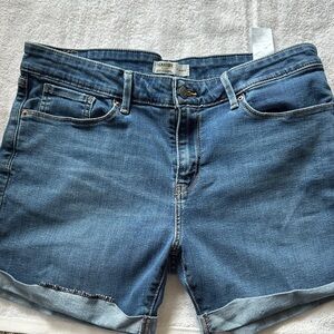 Signature Medium Midrise Blue Rolled Hem Denim Shorts Size 12 W31